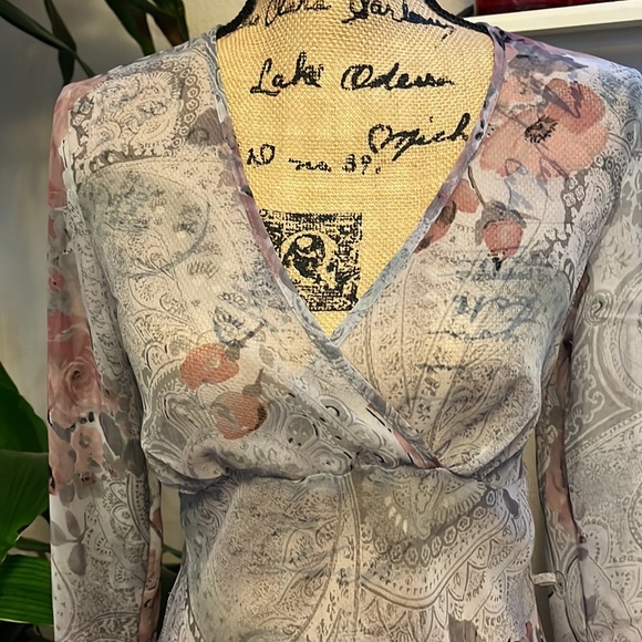 NWOT Le Belle top  excellent no rips no tears no stains size 9  #438 - Picture 3 of 8